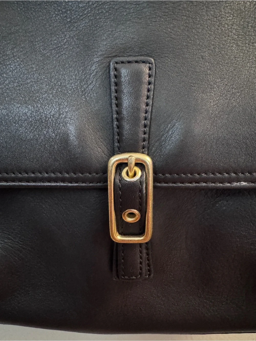 Vintage Coach Legacy Crossbody Bag – Style 9592